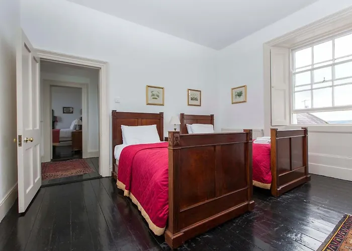 Hébergement de vacances Galley Head Lightkeeper's *